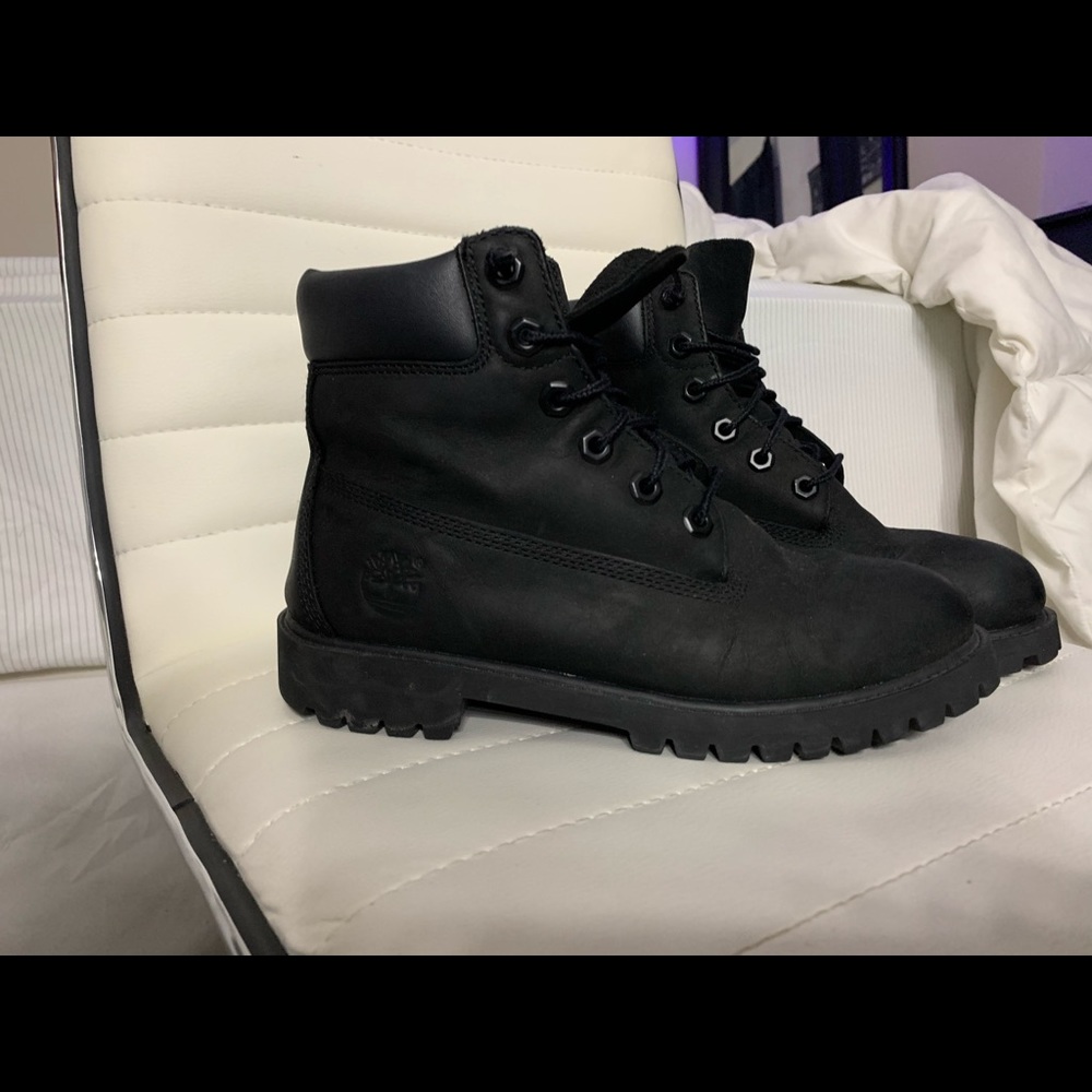 Black Timberlands